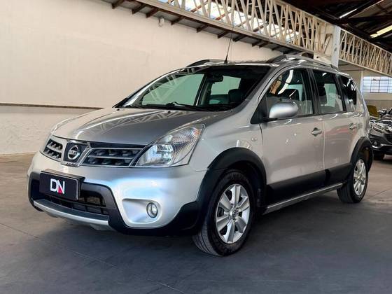 NISSAN LIVINA 1.8 SL X-GEAR 16V FLEX 4P AUTOMÁTICO NISSAN LIVINA 1.8 SL X-GEAR 16V FLEX 4P AUTOMÁTICO